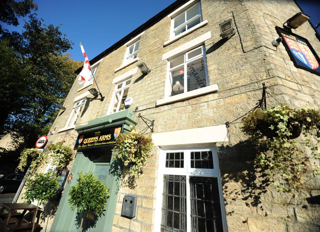 Queens Arms Country Inn Glossop Exteriér fotografie